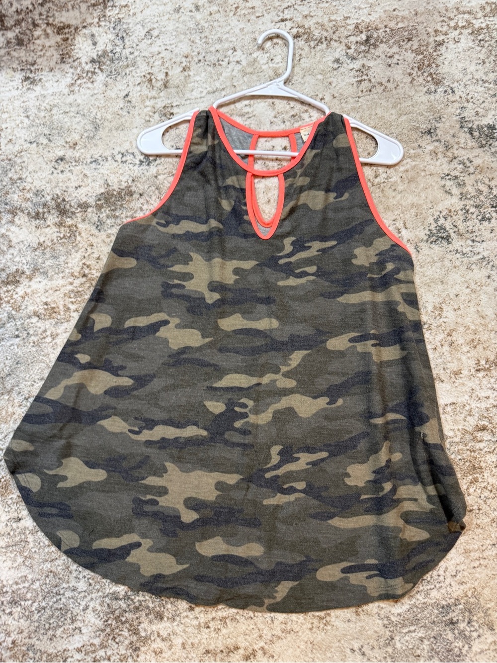 Lovely Melody Camo Tank Top with Coral Trim